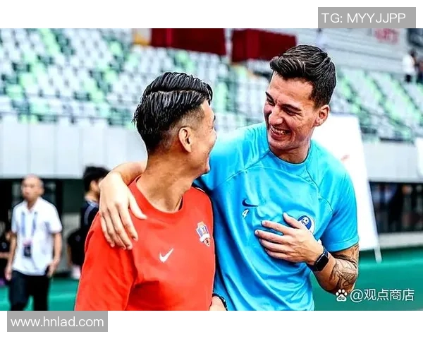 亚泰与申花精彩对决比赛视频回顾及精彩瞬间分析